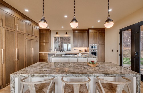 Washougal Casa | Modern Chateau on private hillside with breathtaking views of the Columbia River