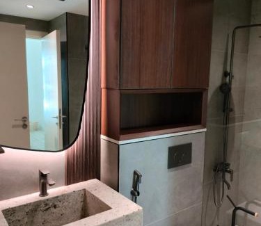 The Greens Apartamento | Modern-Chic 1BR in The Greens - Central Dubai