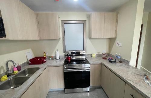 Eden Gardens Apartamento | Modern Chic Apartment Suite With Pool & Ocean View