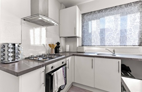 Chase Casa | Modern, Clean, Stylish & Totally Hassle-Free!