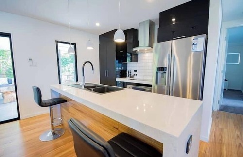 North Ward Casa | PIEDRAS DE LUJO MODERNAS DESDE LA PLAYA 6 PERSON SPA !!!!