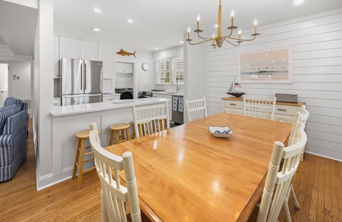 Margate City Casa | Modern Coastal Living in Margate!