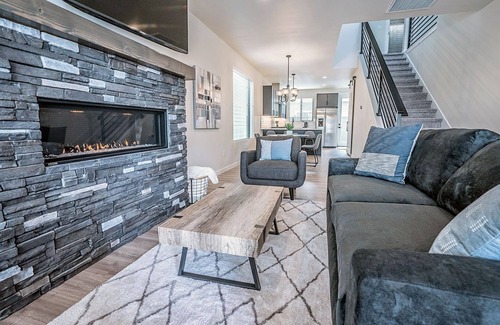 Coeur d'Alene Casa | Modern Coeur d' Alene home near the river and close to downtown