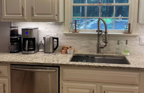 Park Forest Village Casa | Modern colonial home with hot tub and fire pit close to Penn State