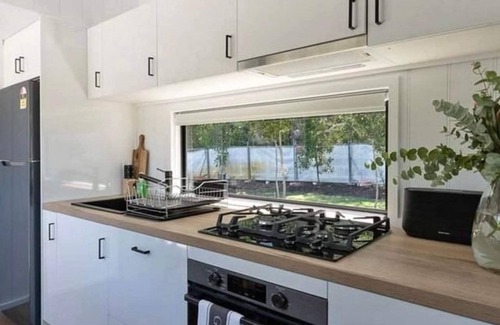 Tallebudgera Valley Cabina | Modern comfy tiny home in prime location neat beaches and waterfalls