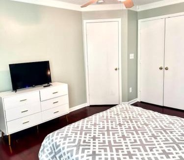 Concord Casa | Modern comfort 2BR-2BA Retreat