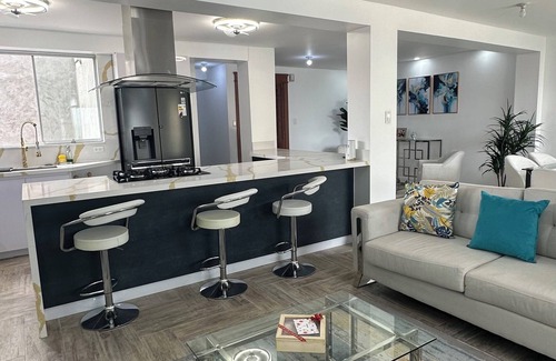 Los Olivos Apartamento | Moderno Apartamento en Los Olivos de 3 cuartos y 3 baños con excelente ubicación