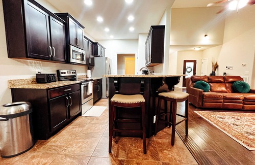 Clarksville Casa | Modern comfort in Clarksville! Welcome to the Madison Street Retreat!