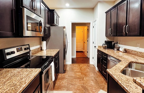 Clarksville Casa | Modern comfort in Clarksville! Welcome to the Madison Street Retreat!