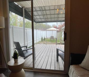Wilkes-Barre Apartamento | Modern Comfort Near Colleges Perfect Mid Term Stay