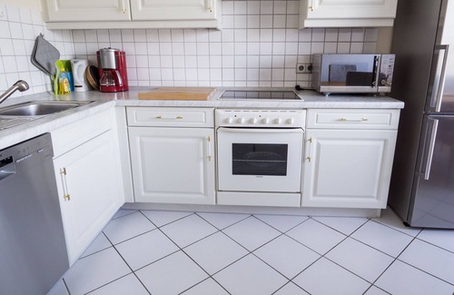 Telgte Apartamento | Apartamento moderno y confortable, 127 m², entrada propia, vista a la naturaleza.