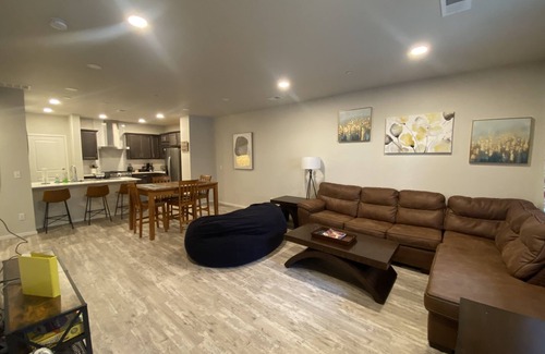 Fort Collins Casa | Modern Comforts: 3-Bedroom Townhome w/ 2 kid friendly community pools