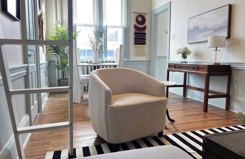 South End Apartamento | Modern Comforts in Downtown's Victorian Gem, Patio