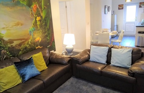 St Helens Apartamento | Apartamento-Confortable-Baño Privado-Vista a la Calle