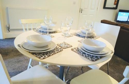 St Helens Apartamento | Modern comfy 2-Bedroom flat in St Helens