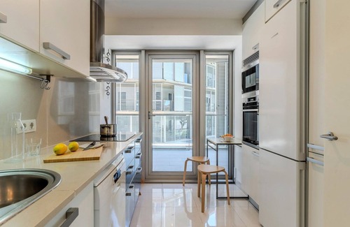 Diagonal Mar i el Front Maritim del Poblenou Apartamento | Modern complex Diagonal Mar /Parking & Pool