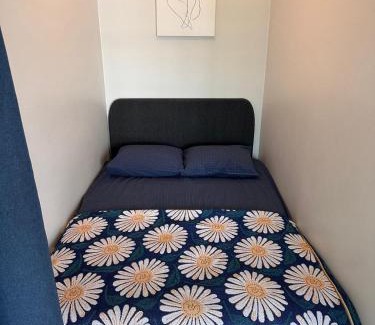 Pasila Apartamento | Modern condo built-in Mall of Tripla