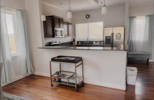 Gatlinburg Apartamento | Modern Condo in the Smokies