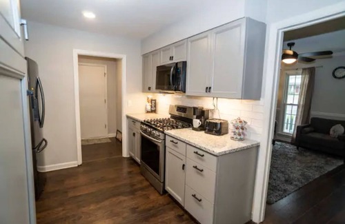 Roswell Casa | Modern Convenient Spot for 9 to Enjoy & Relax!