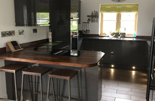 Haverfordwest Cabina | Modern Converted Stables in the heart of Pembrokeshire