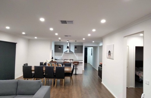 St Leonards Casa | Casa moderna y acogedora de 4 dormitorios a pie de playa
