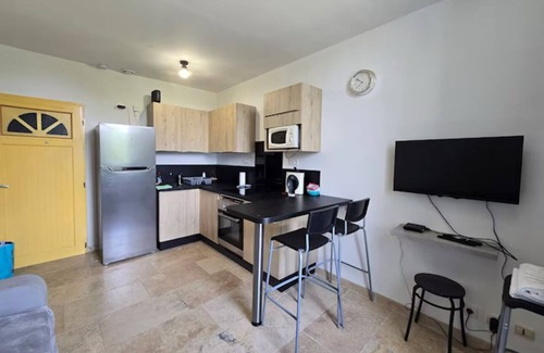 Carces Apartamento | Modern & Cosy cocoon in the heart of Carces