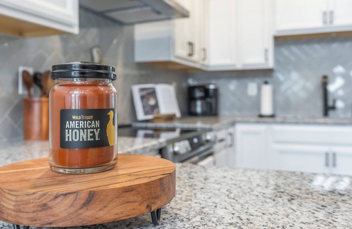 Lawrenceburg Cabaña | Modern cottage located in the heart of the Bourbon Trail