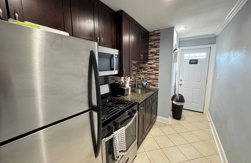 Anacostia Apartamento | Modern Cozy 2BR Apartment in DC