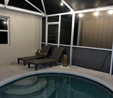 Poinciana Casa | Modern Cozy 5 Beds Private Getaway!