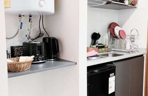 Quinta Normal Apartamento | Refugio moderno, acogedor y equipado.Relájate en este espacio en una cómoda cama