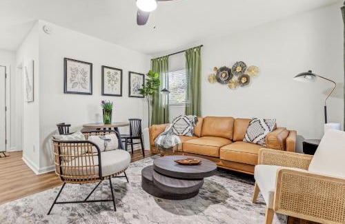 Tallahassee Casa | Modern & Cozy Midtown Charm Free Parking Fsu