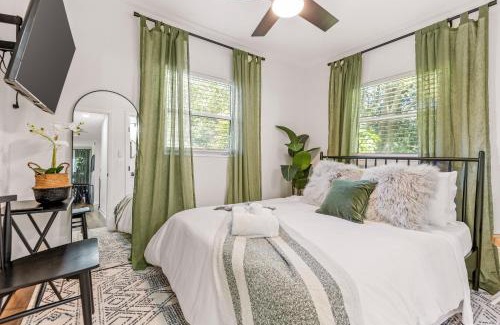 Tallahassee Casa | Modern & Cozy Midtown Charm Free Parking Fsu