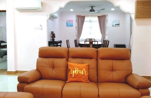 Kampung Permatang Masjid Casa | Modern CozyDouble Semi-D 5BedRoom HOUSE 14PAX