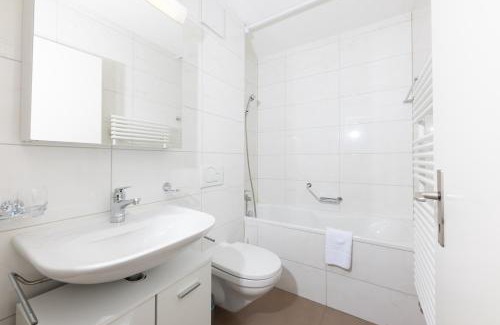 Champfer Apartamento | Modern crossing apartment facing Piz Rosatsch