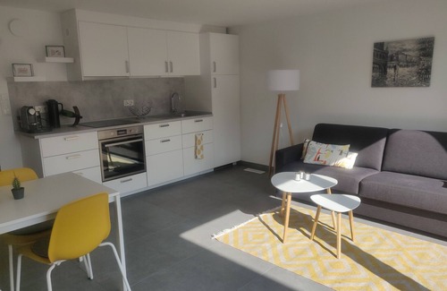 Bad Homburg v.d. Hoehe Apartamento | Modern 2-room apartment in central Taunus location