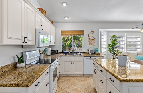 Bermuda Dunes Casa | Modern Desert Oasis with Saltwater Pool/Spa