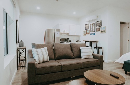 Yuma Townsite Apartamento | Sunny Desert-Themed Escape in Yuma's Downtown