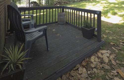 Clarksville Casa | Modern design and cozy charm 2-bedroom, 1 bath, in Downtown Clarksville.