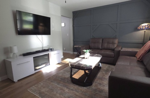 Clarksville Casa | Modern design and cozy charm 2-bedroom, 1 bath, in Downtown Clarksville.