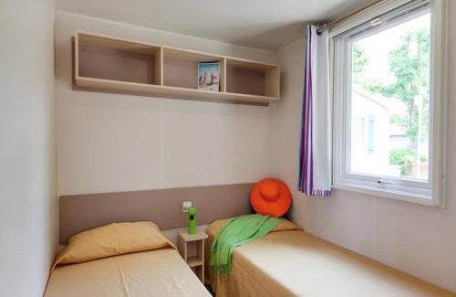 Zadina Pineta Chalet De Esquí | Modern detached chalet with terrace near the beach