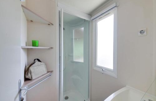 Zadina Pineta Chalet De Esquí | Modern detached chalet with terrace near the beach