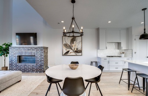 Central Business District Casa | Modern Downtown Provo Townhome w/ Balcony!