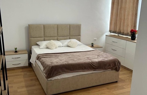 Tirana Casa | Modern downtown room with private bathroom. Pets allowed.