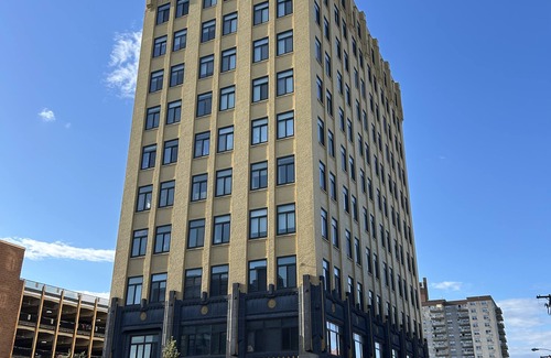 Asbury Park Condominio | Modern Duplex, Downtown Asbury - Steps from Restaurants/Nightlife/Beach Access