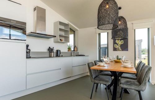 Wissenkerke Casa | Modern Eco Home Near Beach, cleaning included