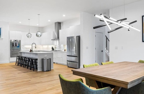 North Charlotte Casa | Modern Elegance in Charlotte