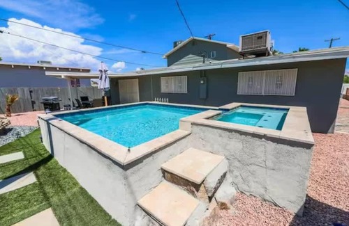 North Las Vegas Casa | Modern Elegance in the Heart of Las Vegas