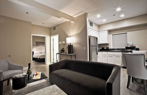 Sunnyvale West Hotel | Modern Escape | El Camino Real | 1 Unit