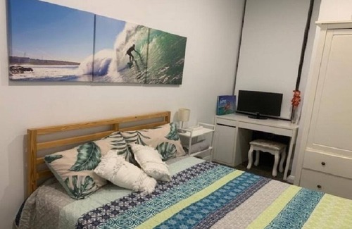 Pagewood Casa | Modern Escape: Gym, Heated Pool, Spa, Jacuzzi & Garden with BBQs, Pet Friendly