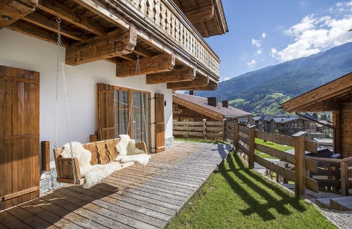 Bramberg am Wildkogel Chalet De Esquí | Chalet familiar moderno, Se aceptan mascotas, Sauna, Vistas a la montaña